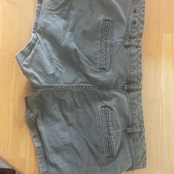 Cute Express shorts - Picture 2 of 3